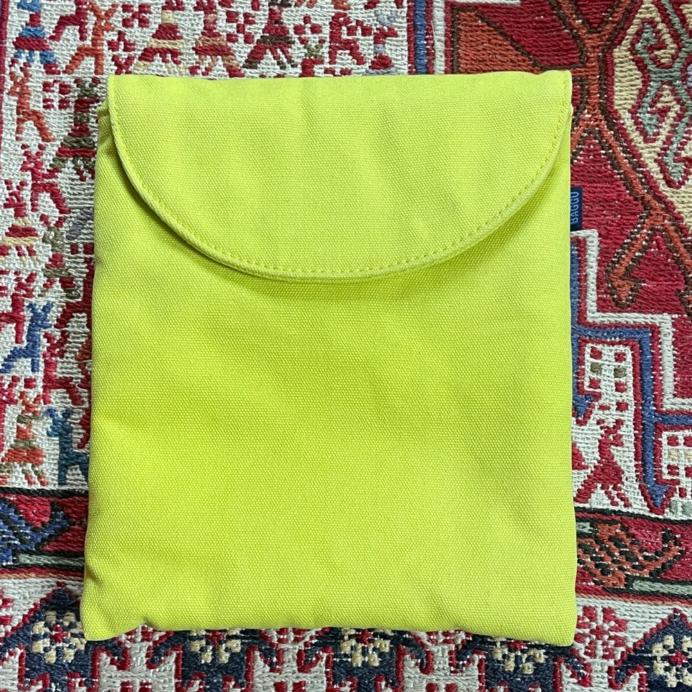 BAGGU tablet case